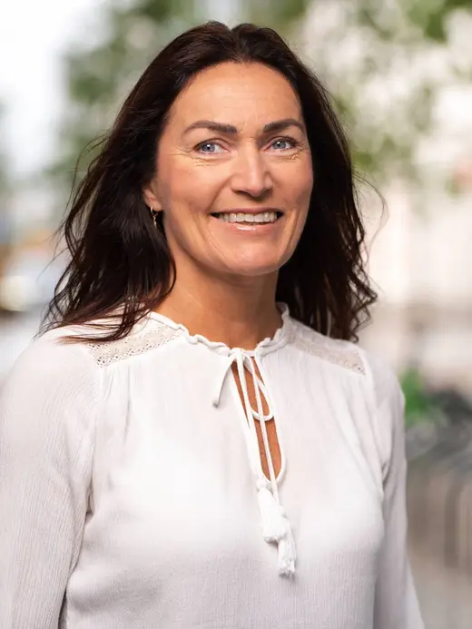 Bente Holskog